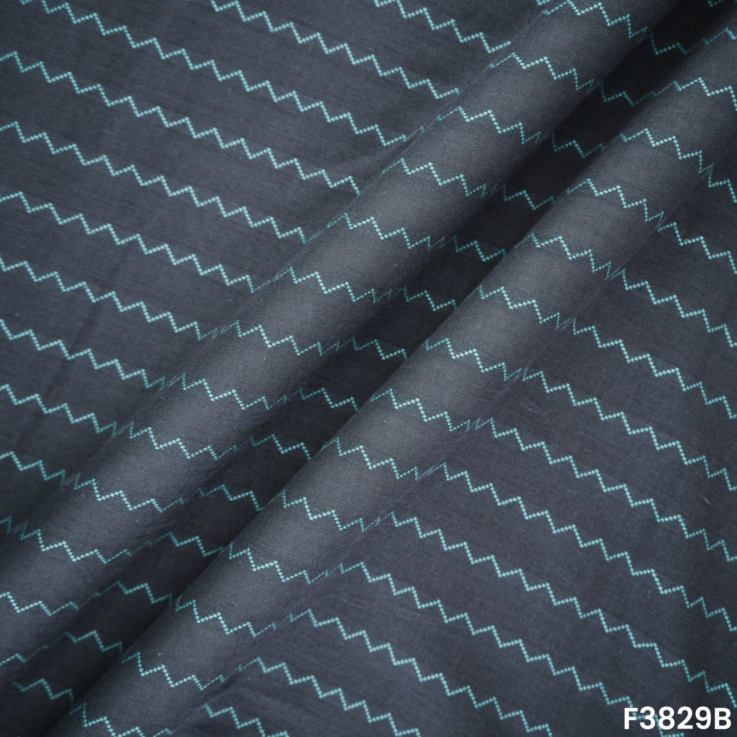 Thread Buti Handloom Cotton Fabric- F3829