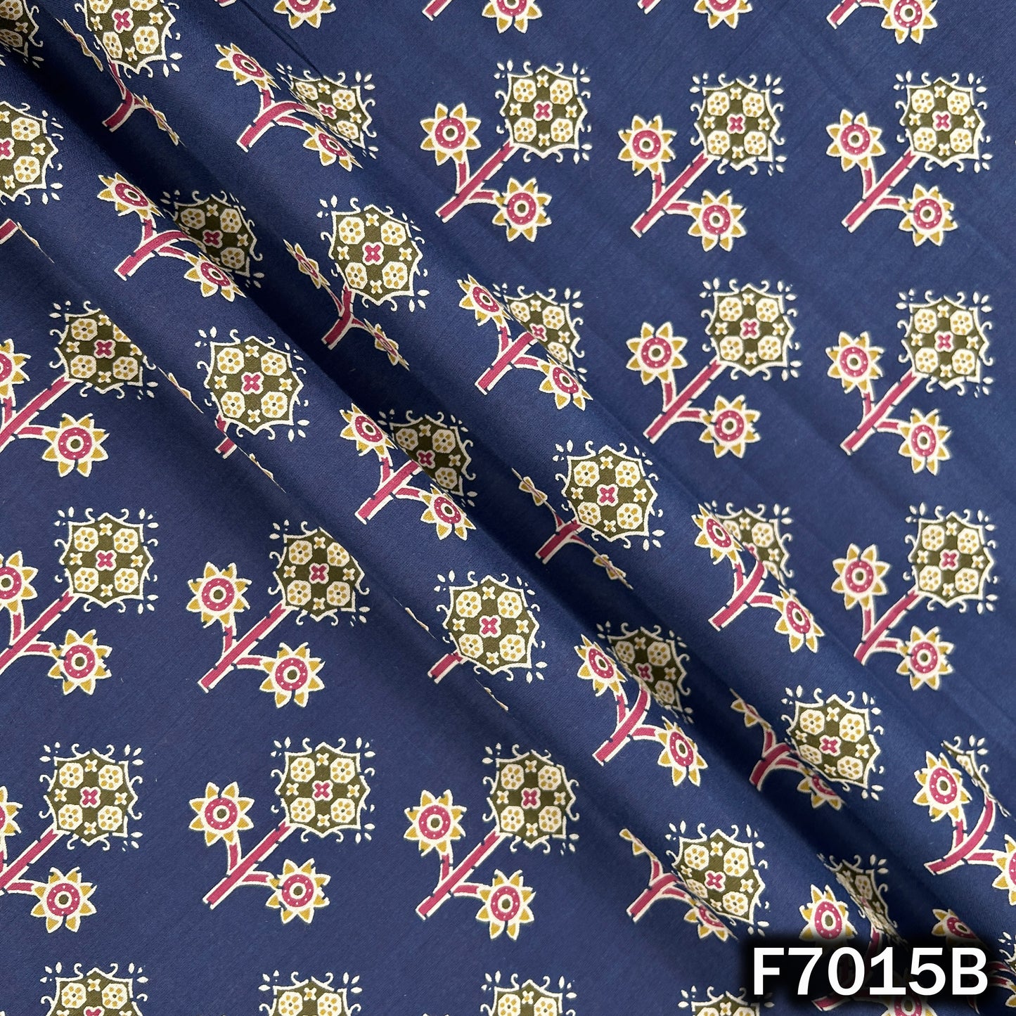 Printed Cambric Cotton Fabric - F7015