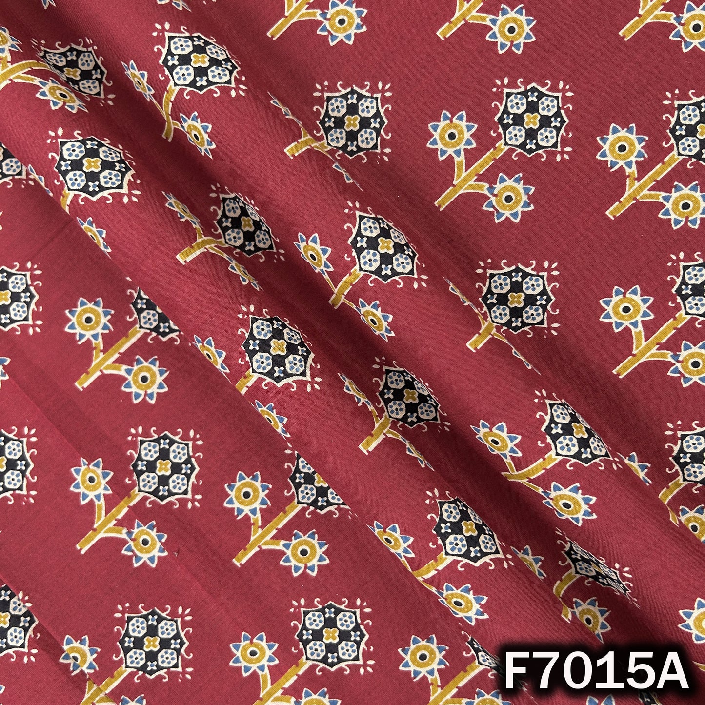 Printed Cambric Cotton Fabric - F7015