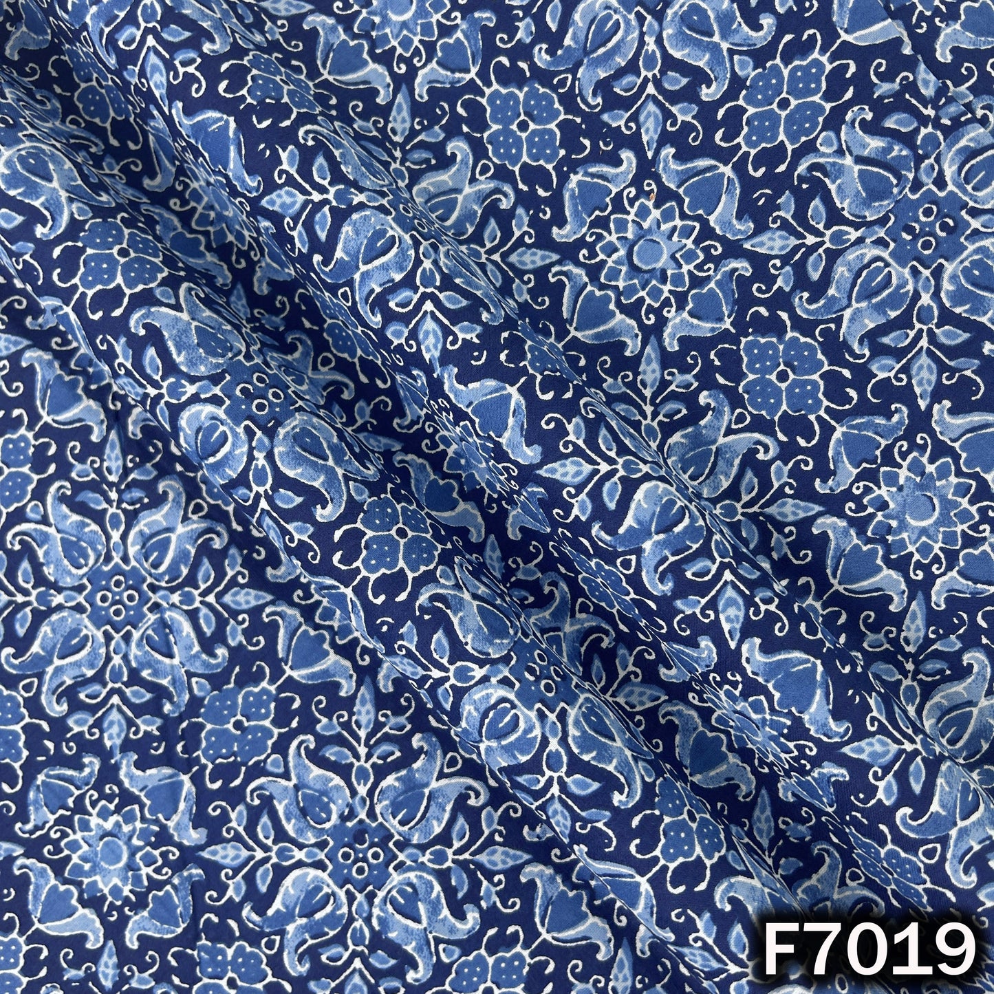 Indigo Print Cambric Cotton Fabric - F7019