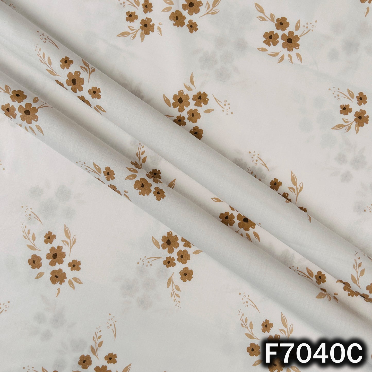 Printed Lizzy Bizzy Fabric - F7040
