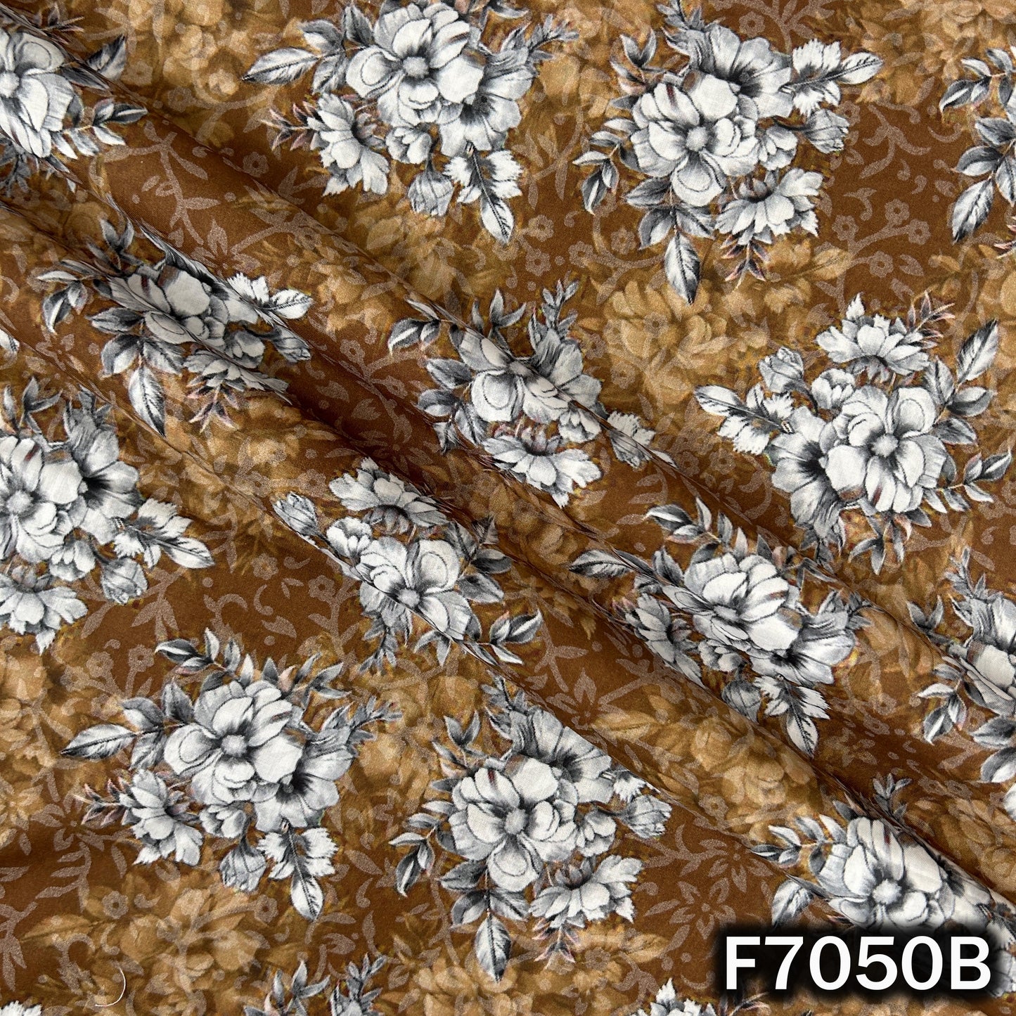 Printed Lizzy Bizzy Fabric - F7050