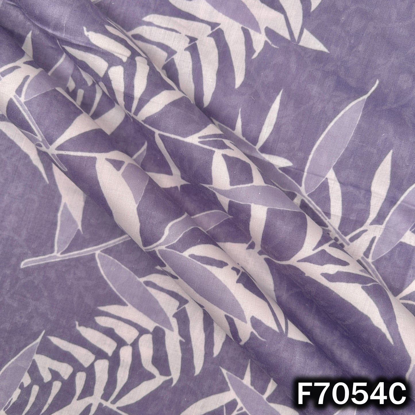 Printed Lizzy Bizzy Fabric - F7054