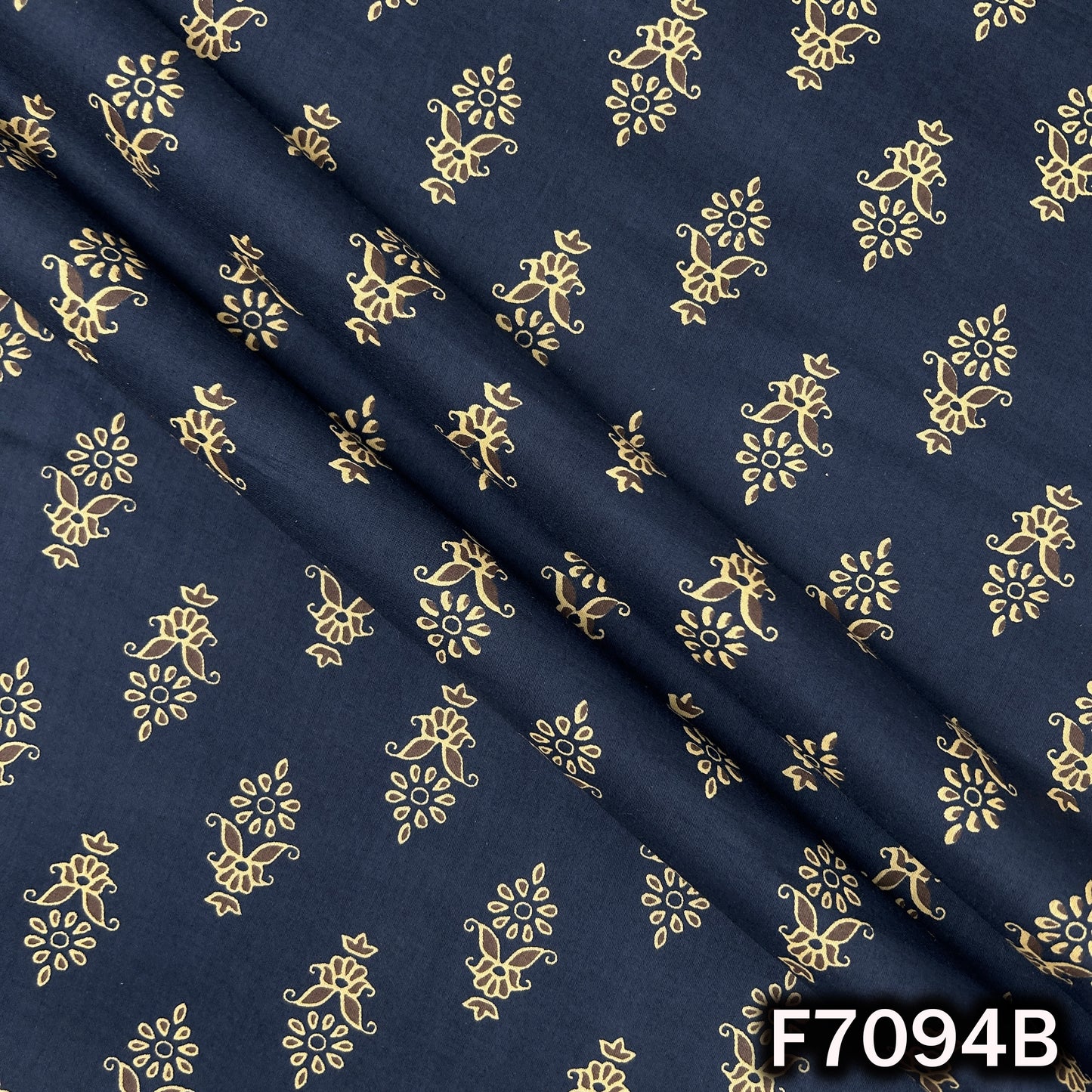 Printed Cambric Cotton Fabric - F7094