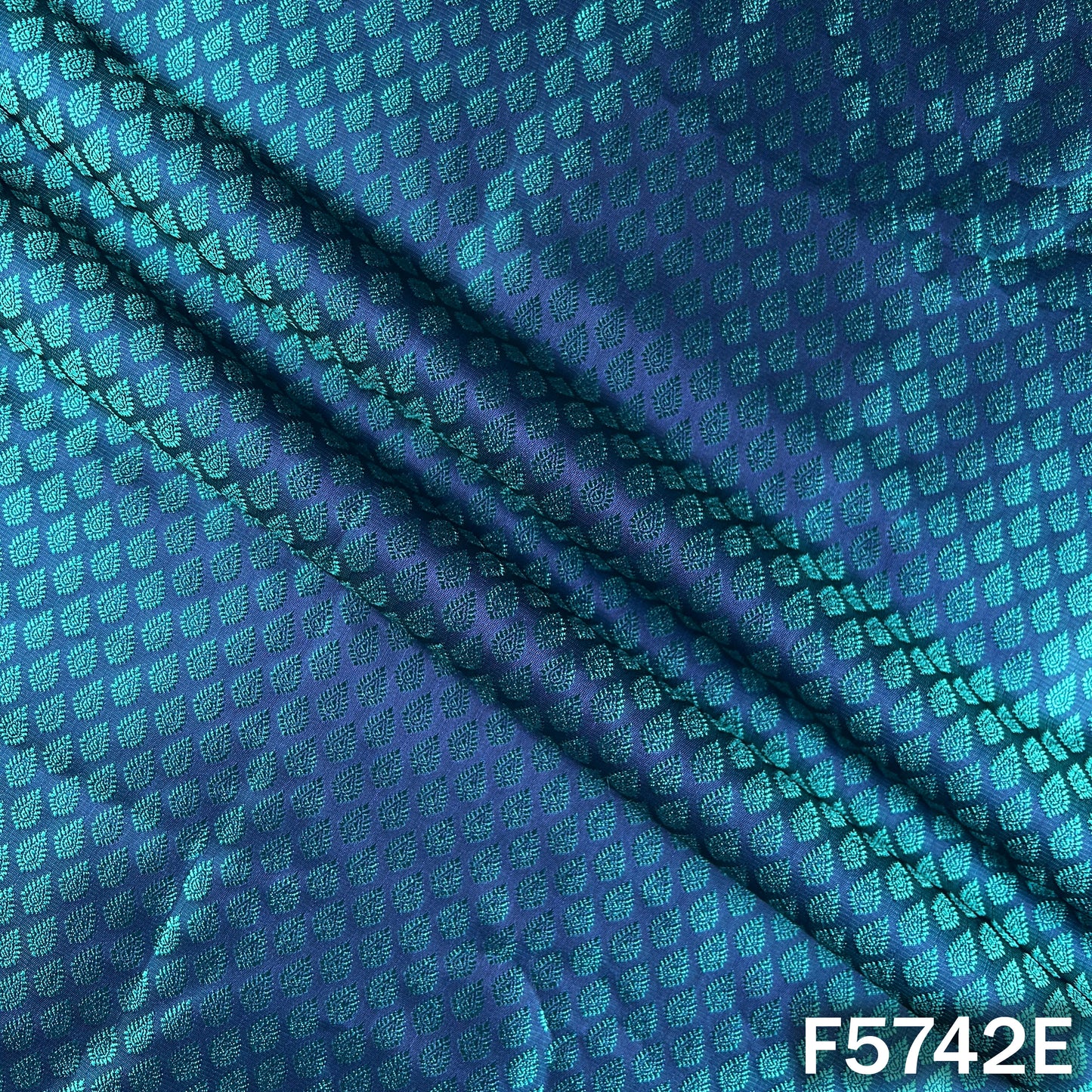 Banarasi Brocade Fabric - F5742