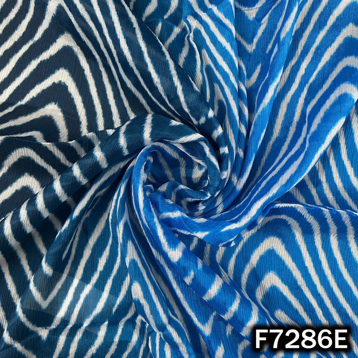Zig Zag Print Dual Tone Chinnon Chiffon Fabric - F7286