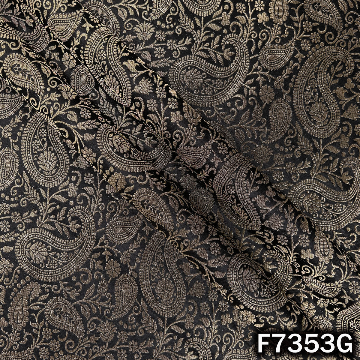 Zari Work Banarasi Silk Fabric - F7353