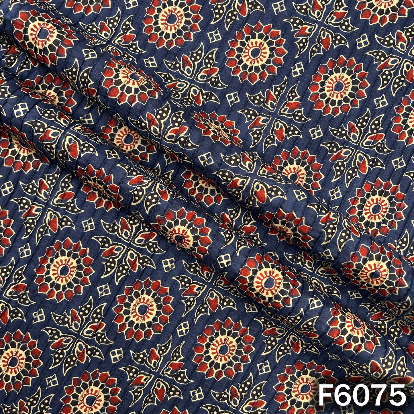 Printed Pintex Cotton Fabric - F6075