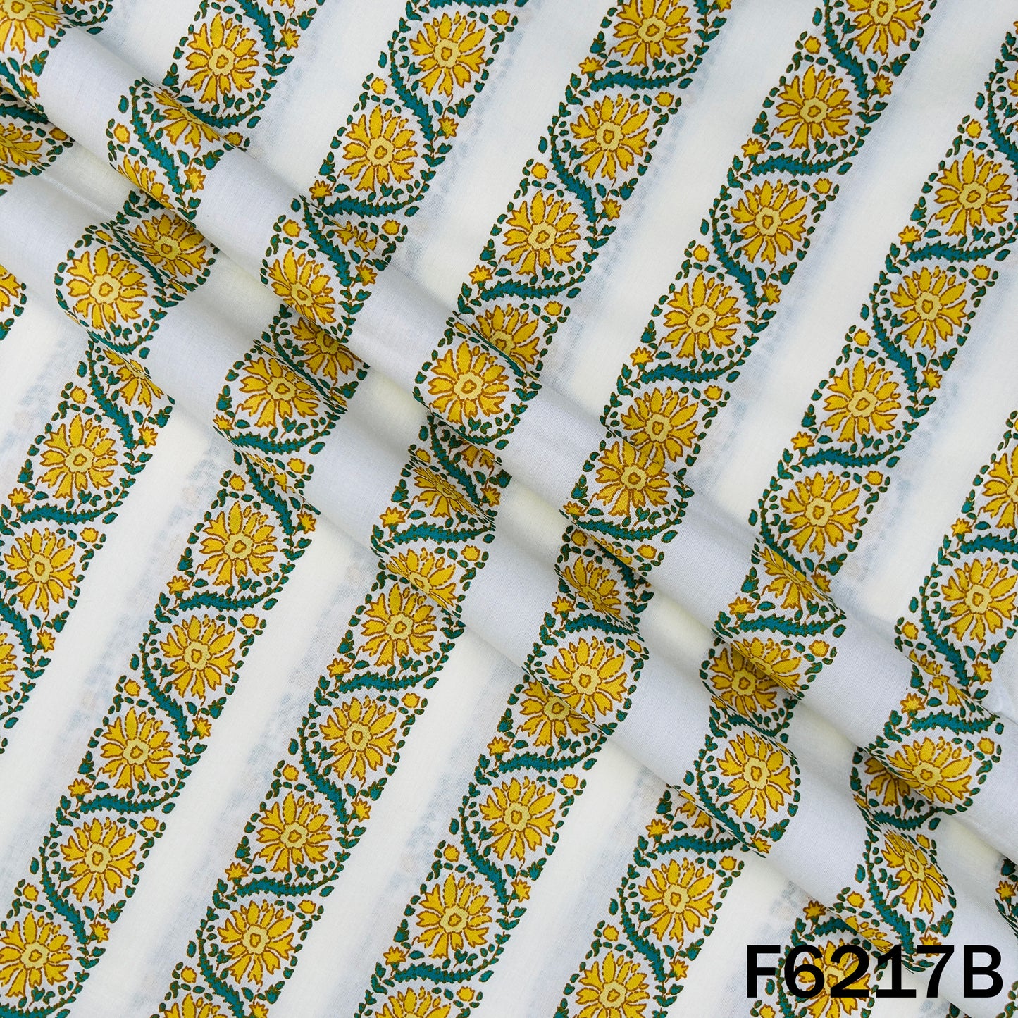 Printed Cambric Cotton Fabric - F6217