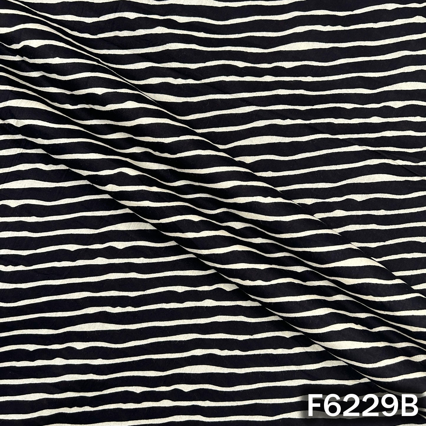 Printed Cambric Cotton Fabric - F6229