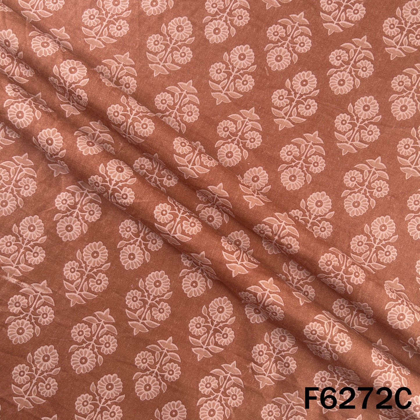 Printed Lizzy Bizzy Cotton Fabric - F6272