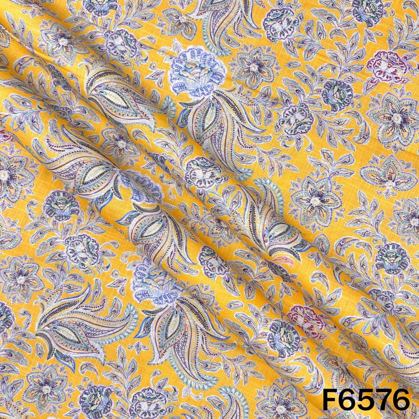 Digital Print Slub Cotton Fabric - F6576