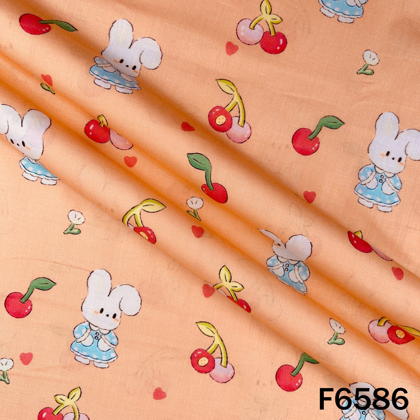 Baby Print Cambric Cotton Fabric - F6586