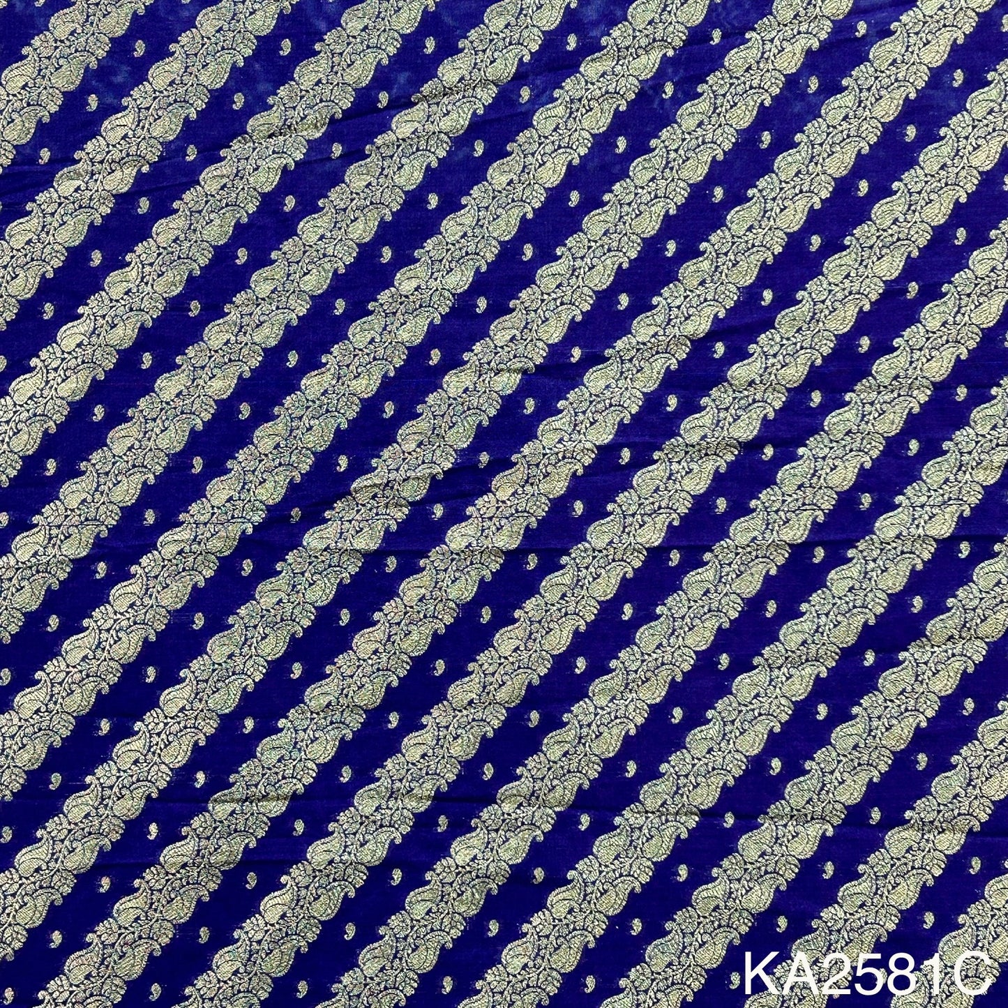 Banarasi Silk Brocade Fabric-KA2581