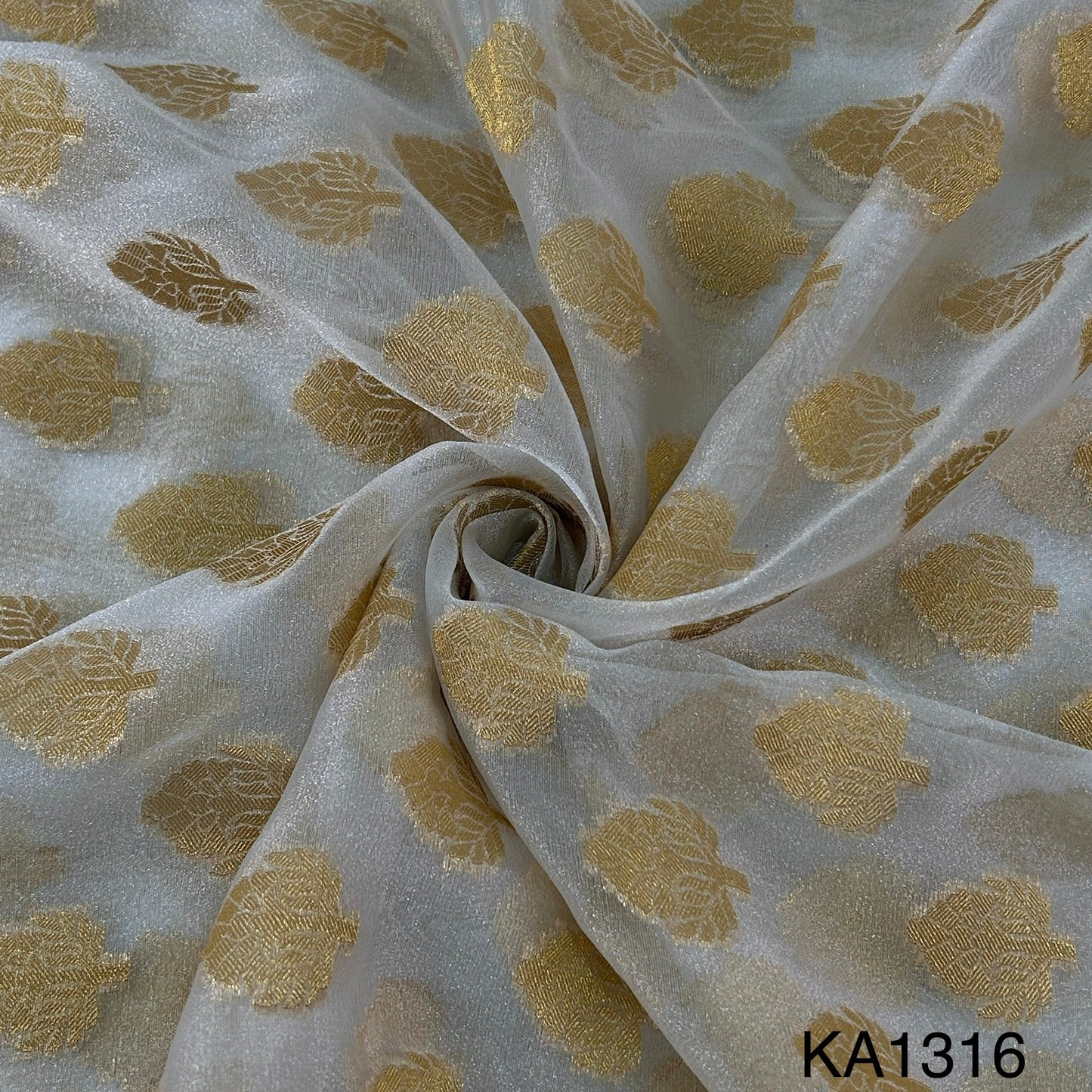 Dyeable Zari Organza Fabric-KA1316