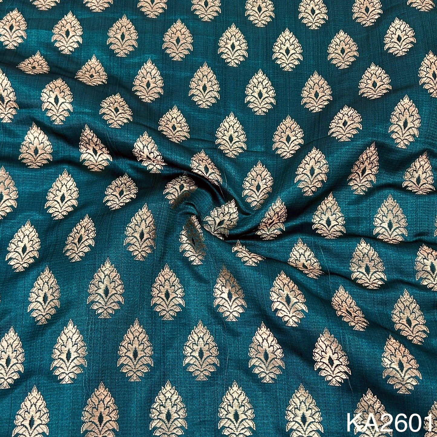 Banarasi Silk Brocade Fabric-KA2601