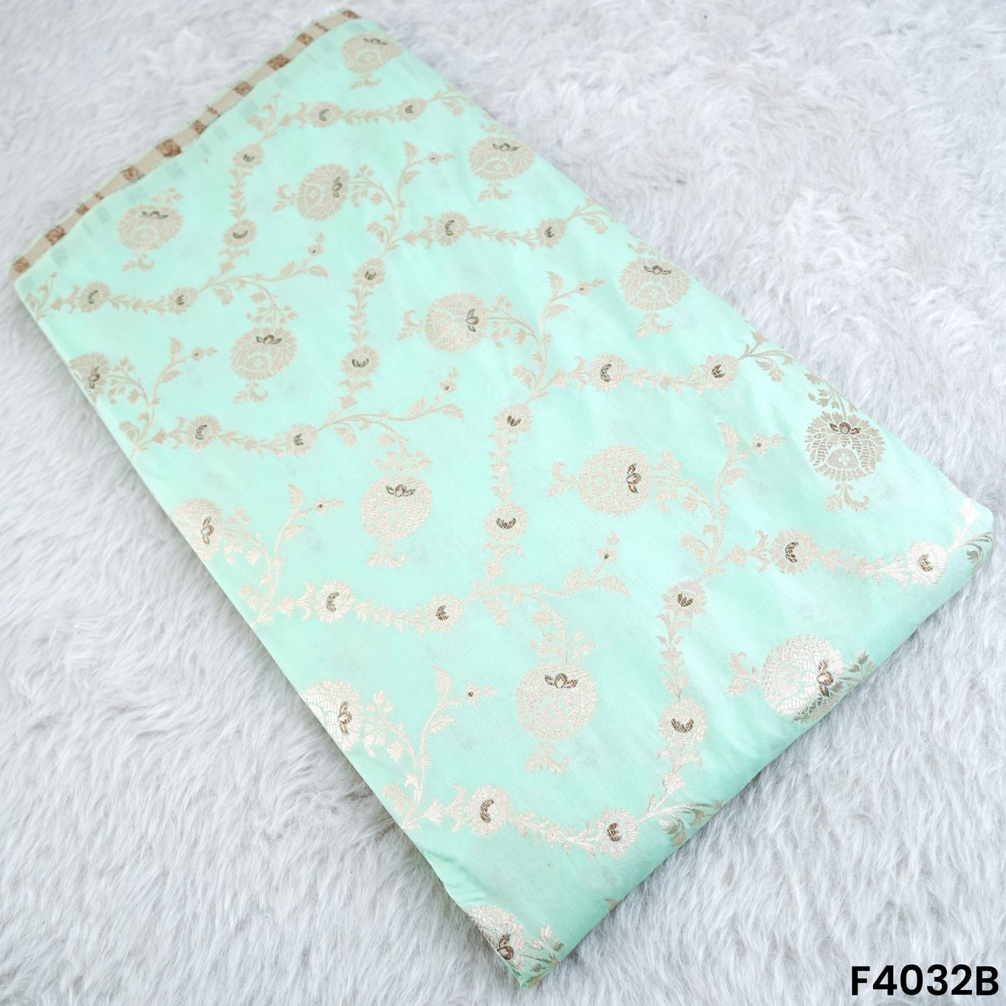 Brocade fabric- F4032