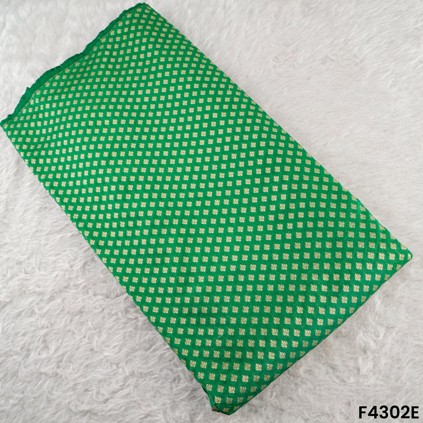 Brocade Fabric- F4302