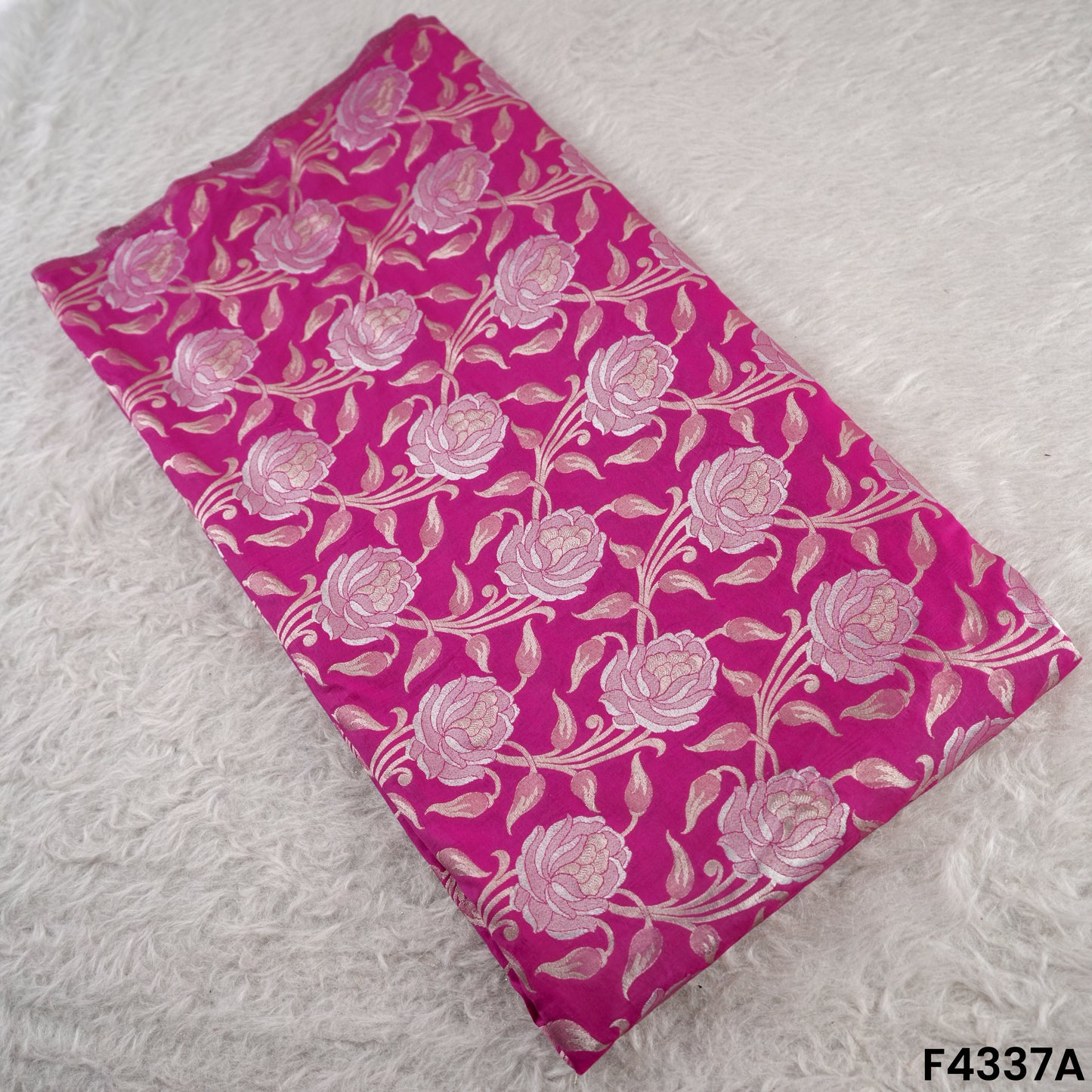 Brocade Fabric-F4337