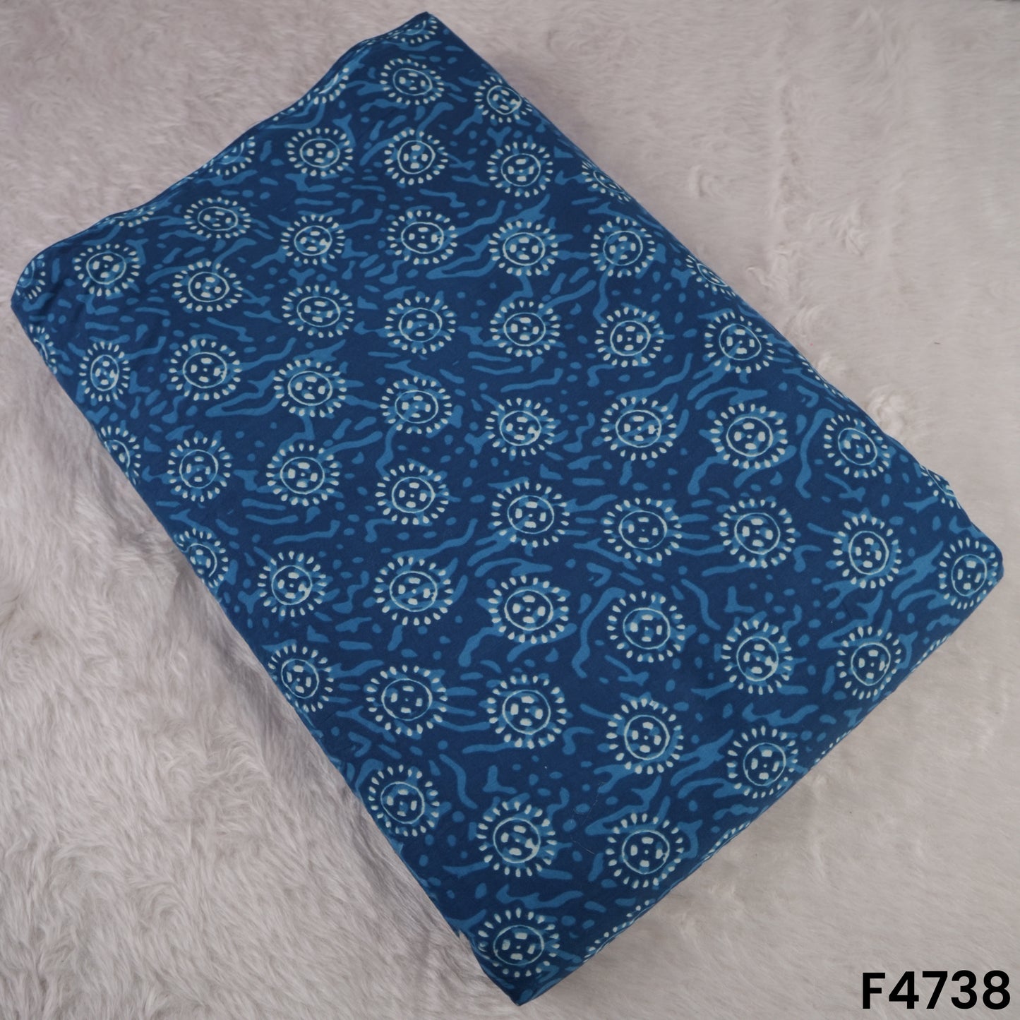 Indigo Print Cambric Cotton Fabric- F4738