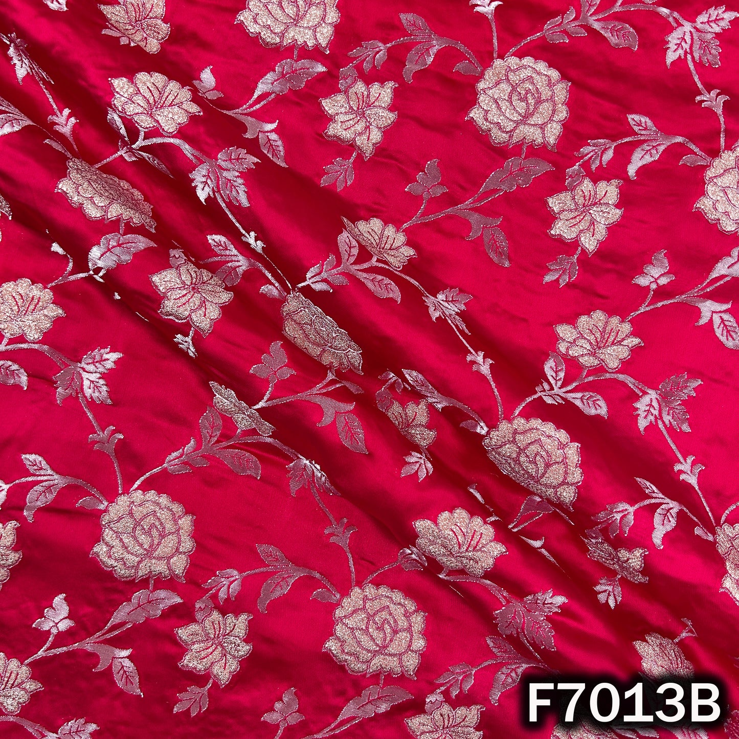 Zari Work Banarasi Silk Fabric - F7013