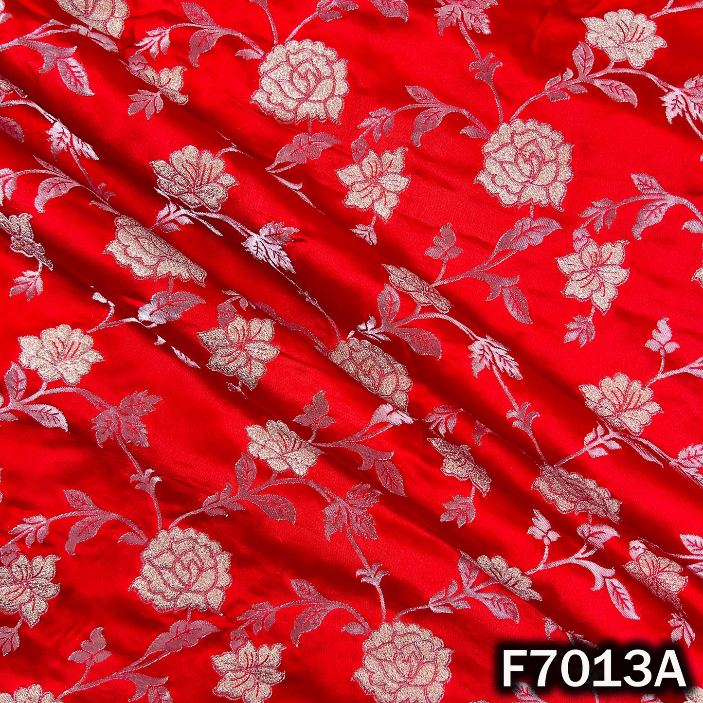 Zari Work Banarasi Silk Fabric - F7013