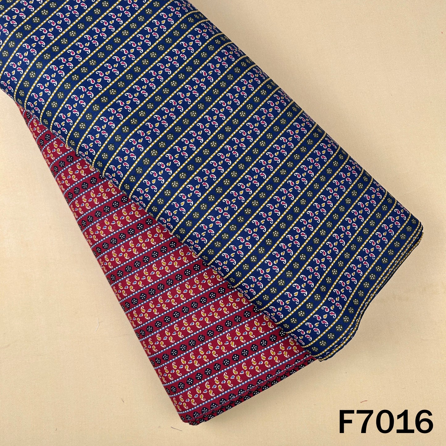 Printed Cambric Cotton Fabric - F7016