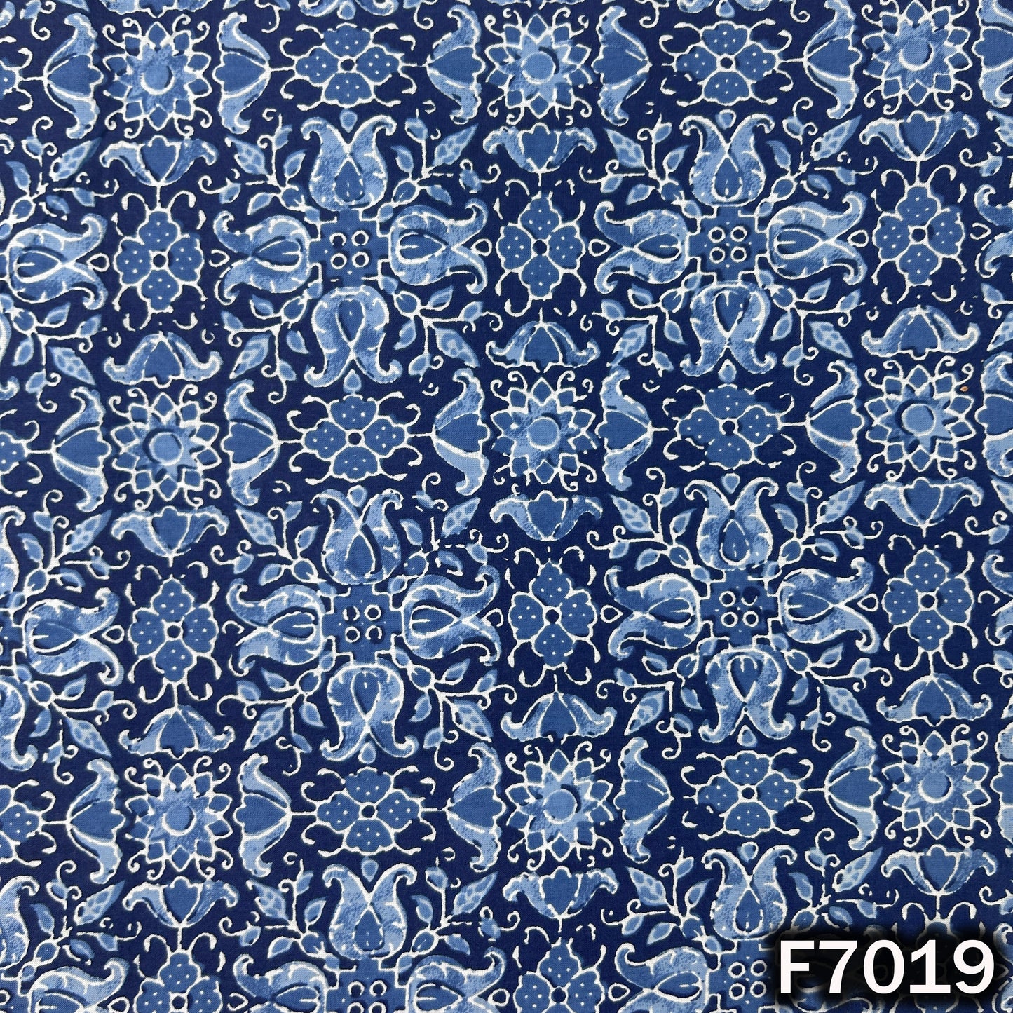 Indigo Print Cambric Cotton Fabric - F7019