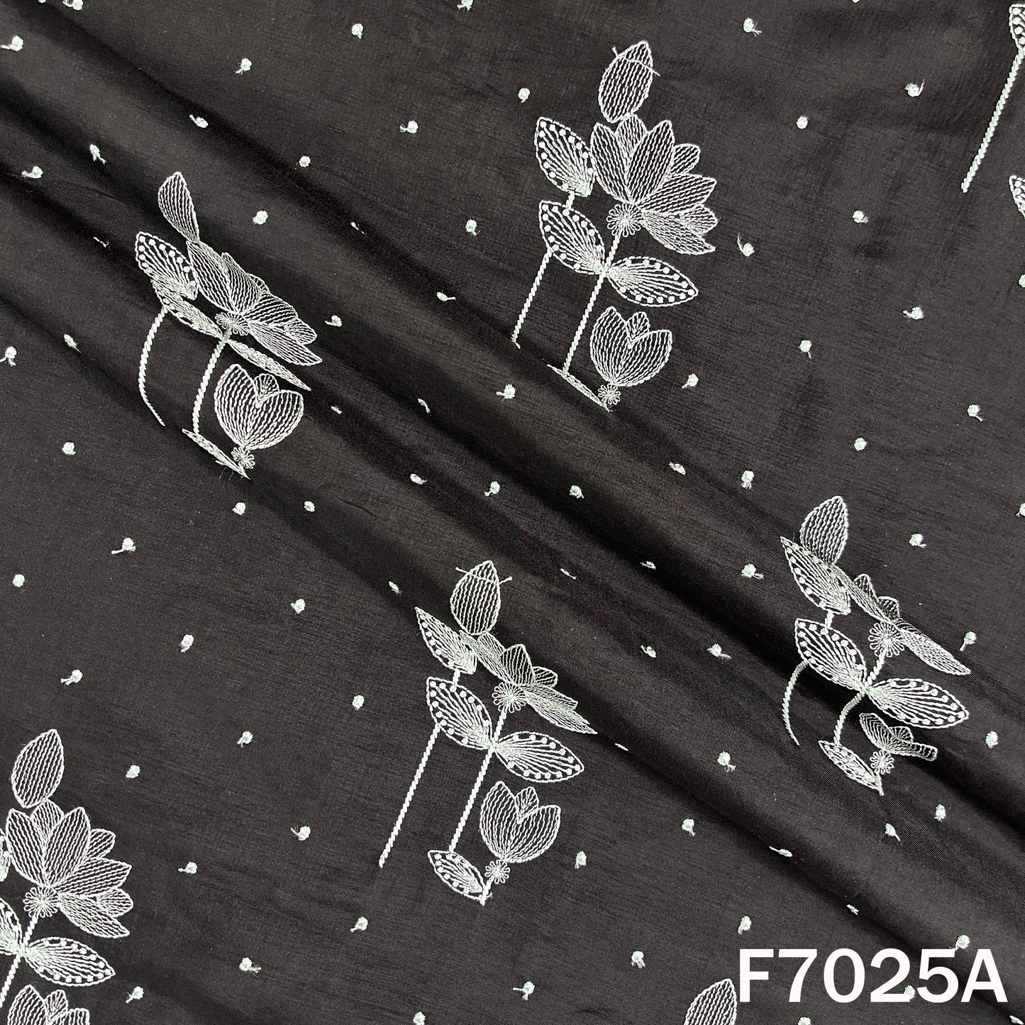 Thread Work Dola Silk Fabric - F7025