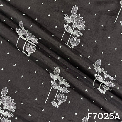 Thread Work Dola Silk Fabric - F7025