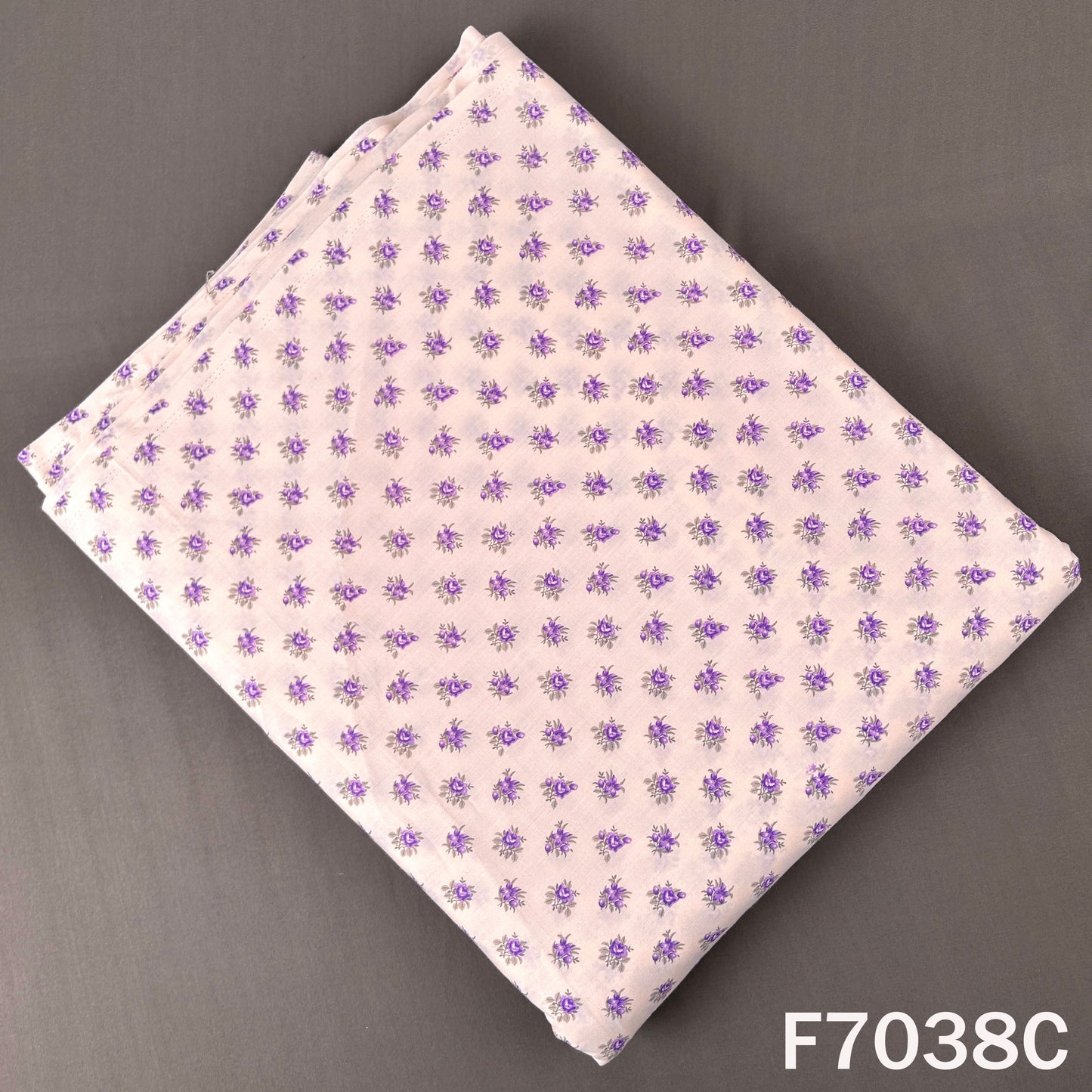 Printed Lizzy Bizzy Fabric - F7038
