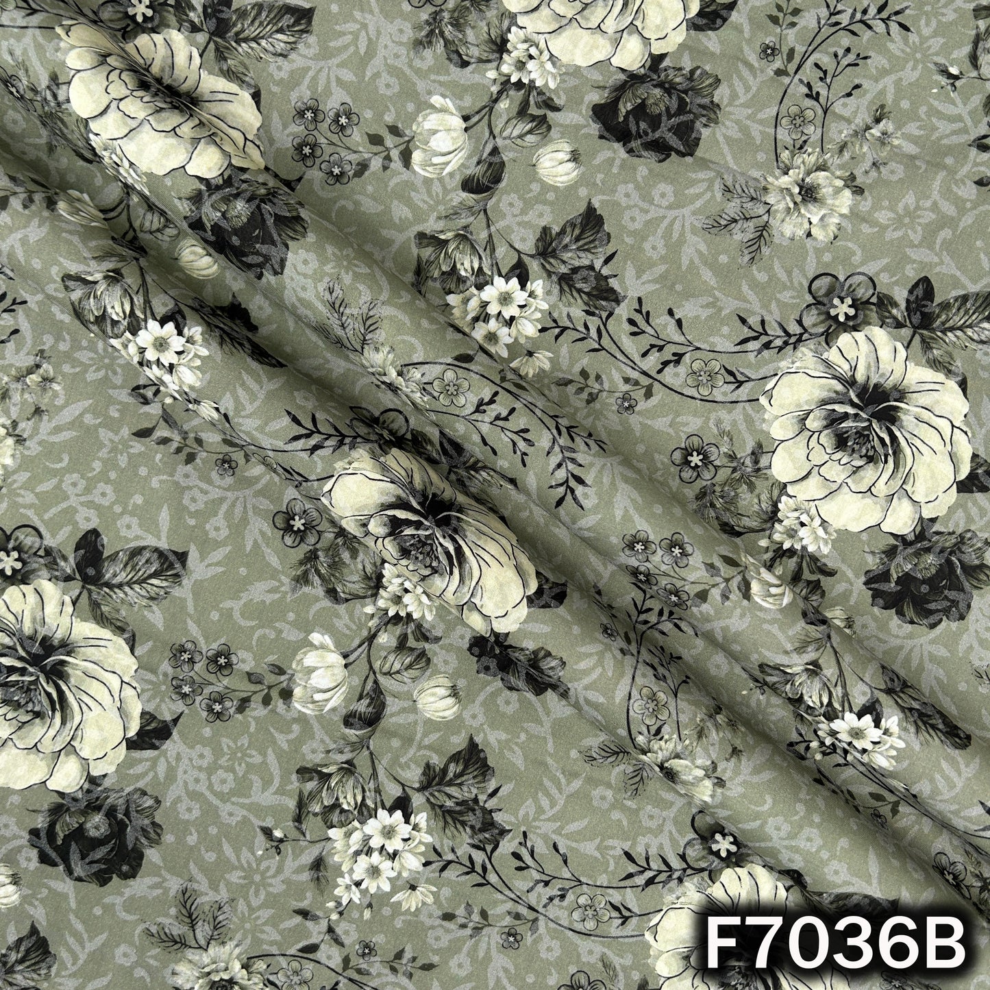 Printed Lizzy Bizzy Fabric - F7036
