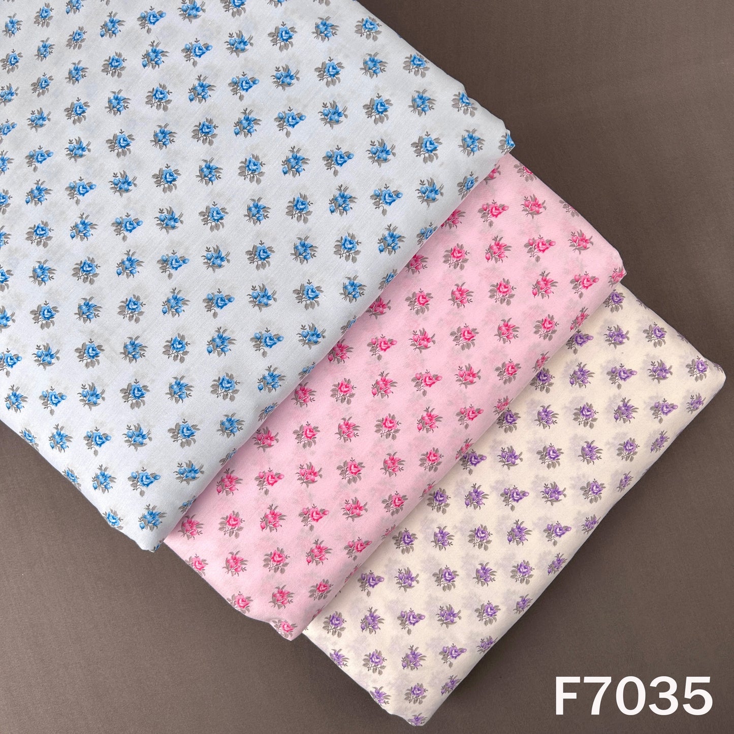 Printed Lizzy Bizzy Fabric - F7035