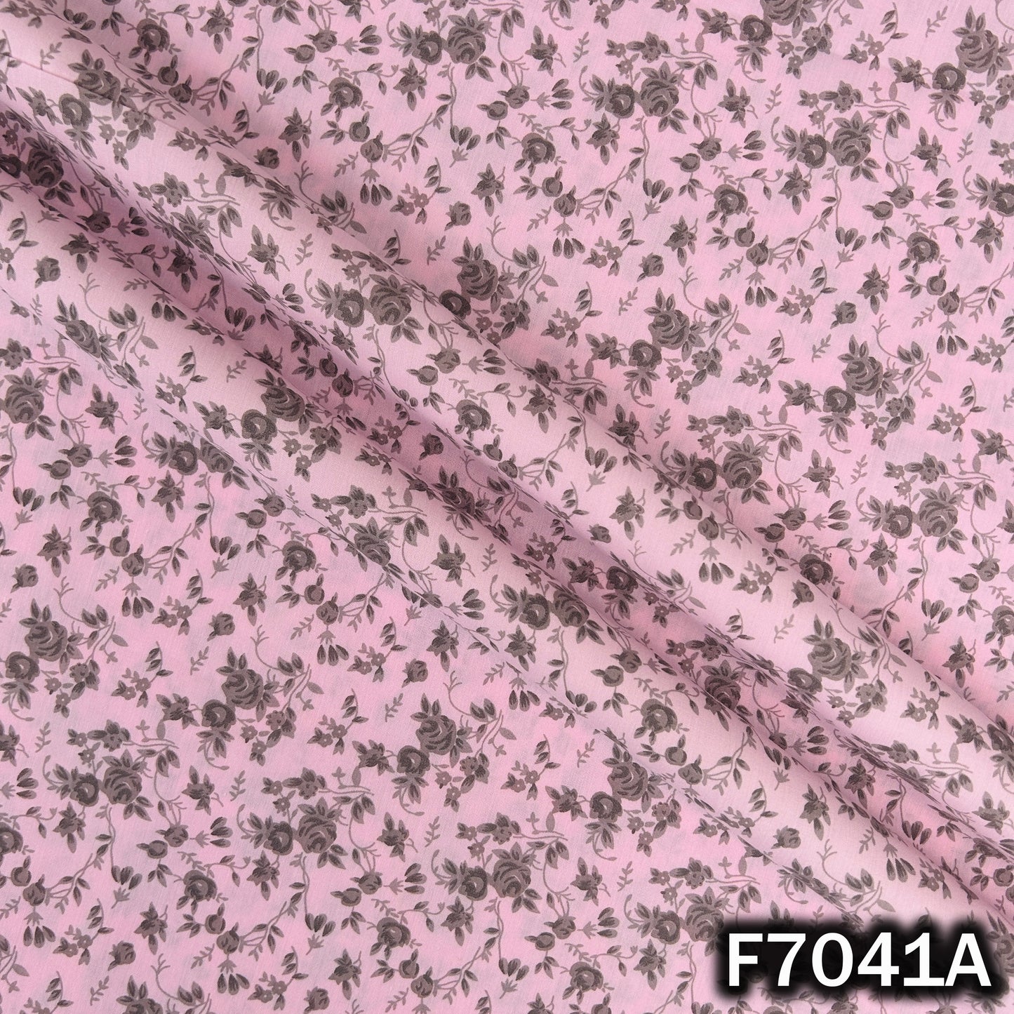 Printed Lizzy Bizzy Fabric - F7041