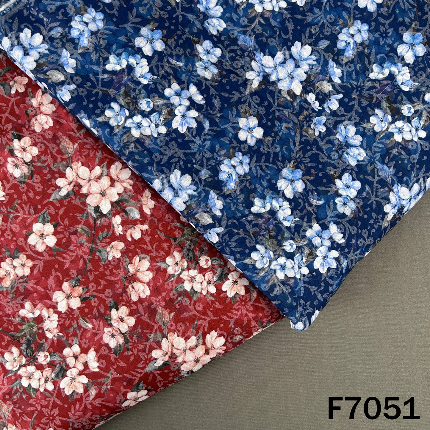Printed Lizzy Bizzy Fabric - F7051