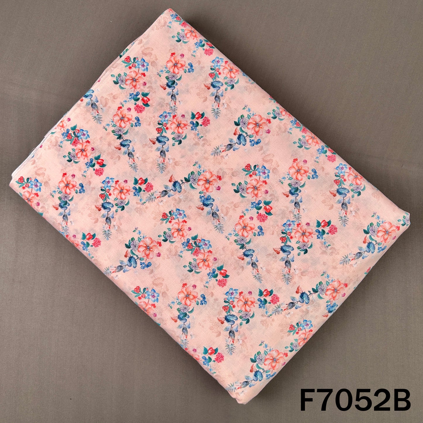 Printed Lizzy Bizzy Fabric - F7052