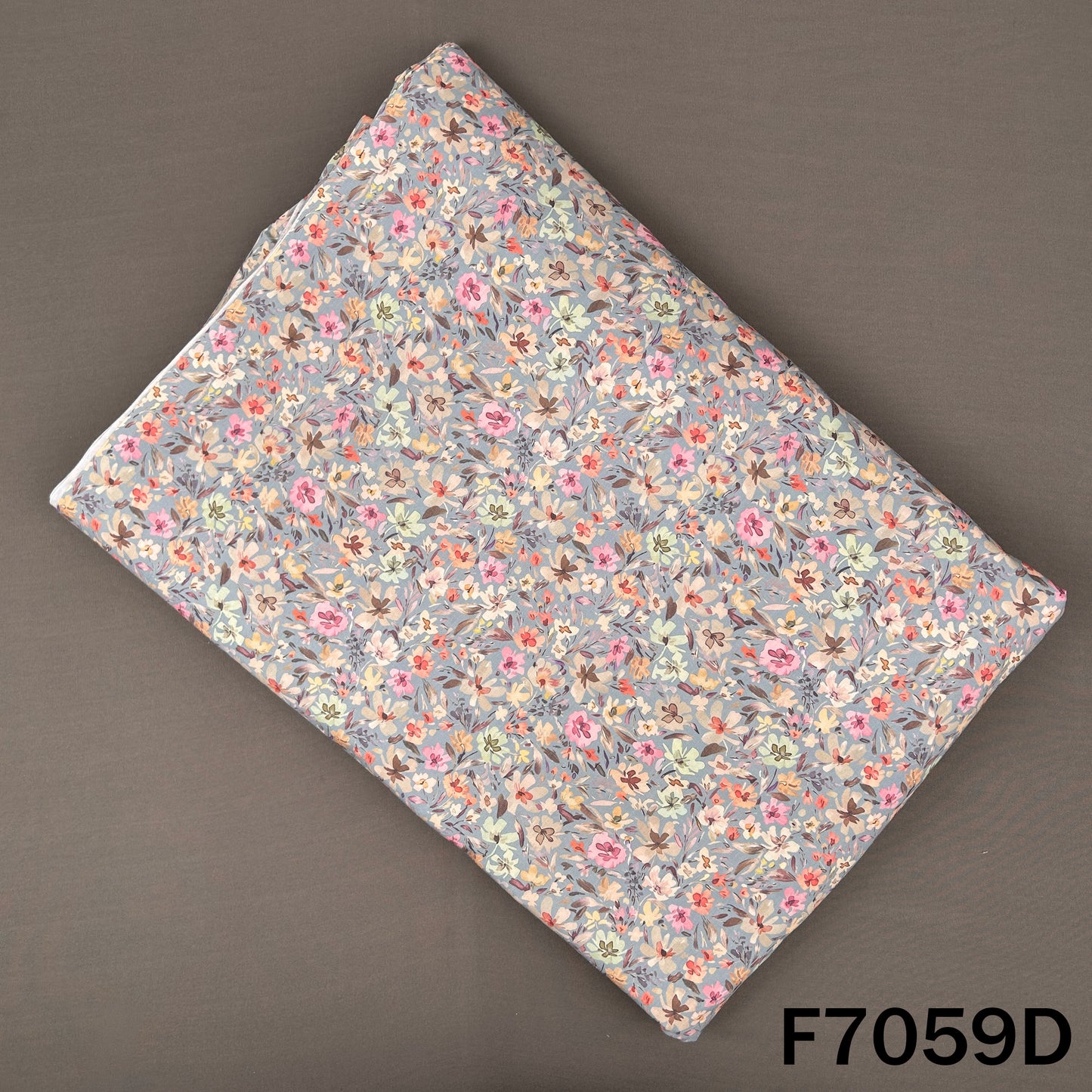 Printed Lizzy Bizzy Cotton Fabric - F7059