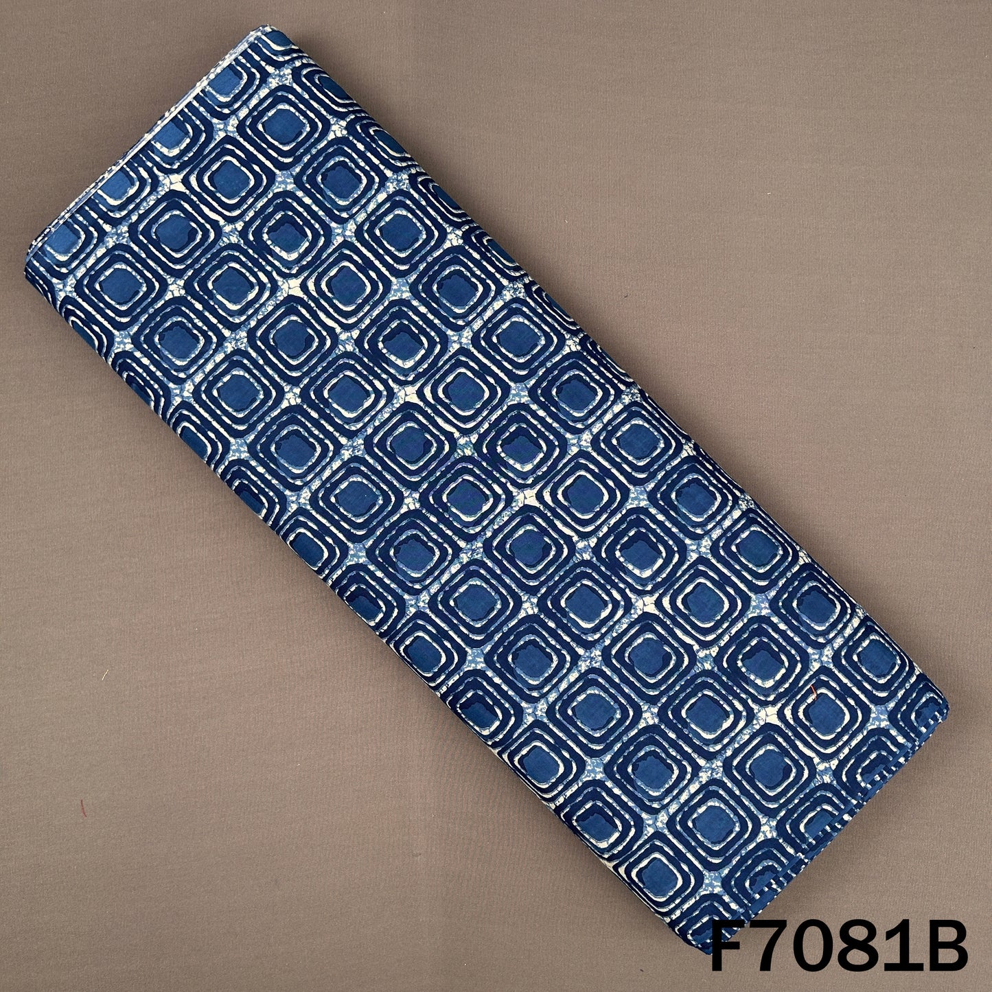 Indigo Print Cambric Cotton Fabric - F7081