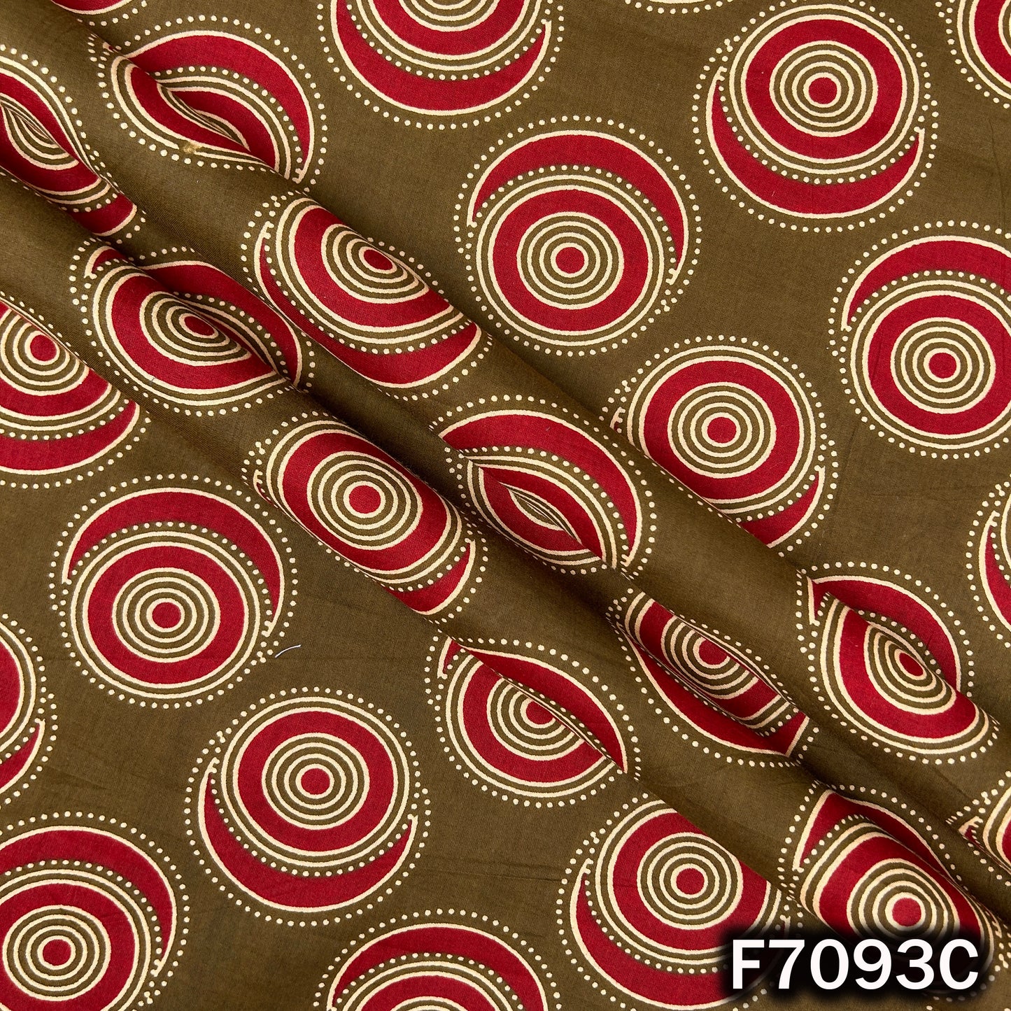 Printed Cambric Cotton Fabric - F7093