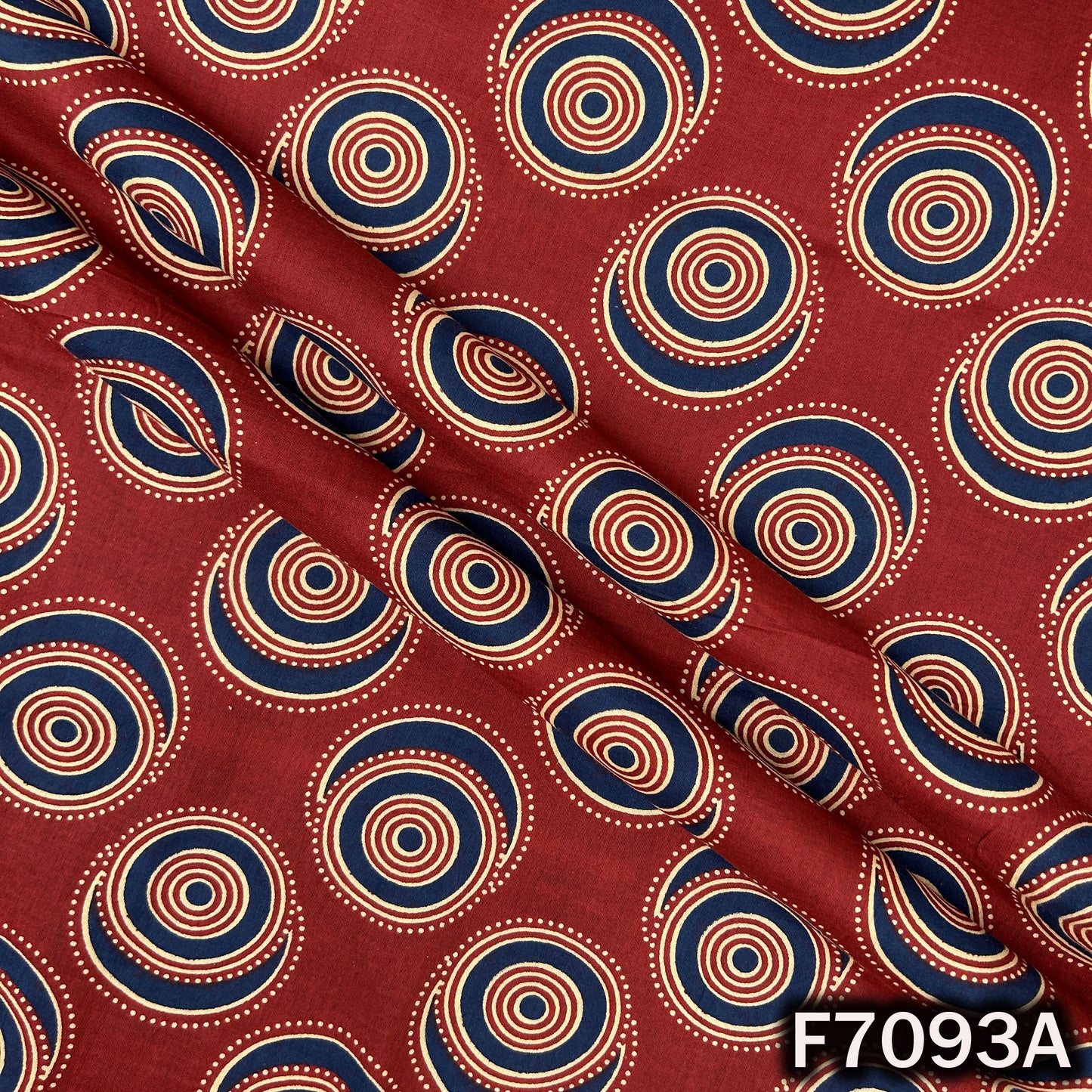 Printed Cambric Cotton Fabric - F7093