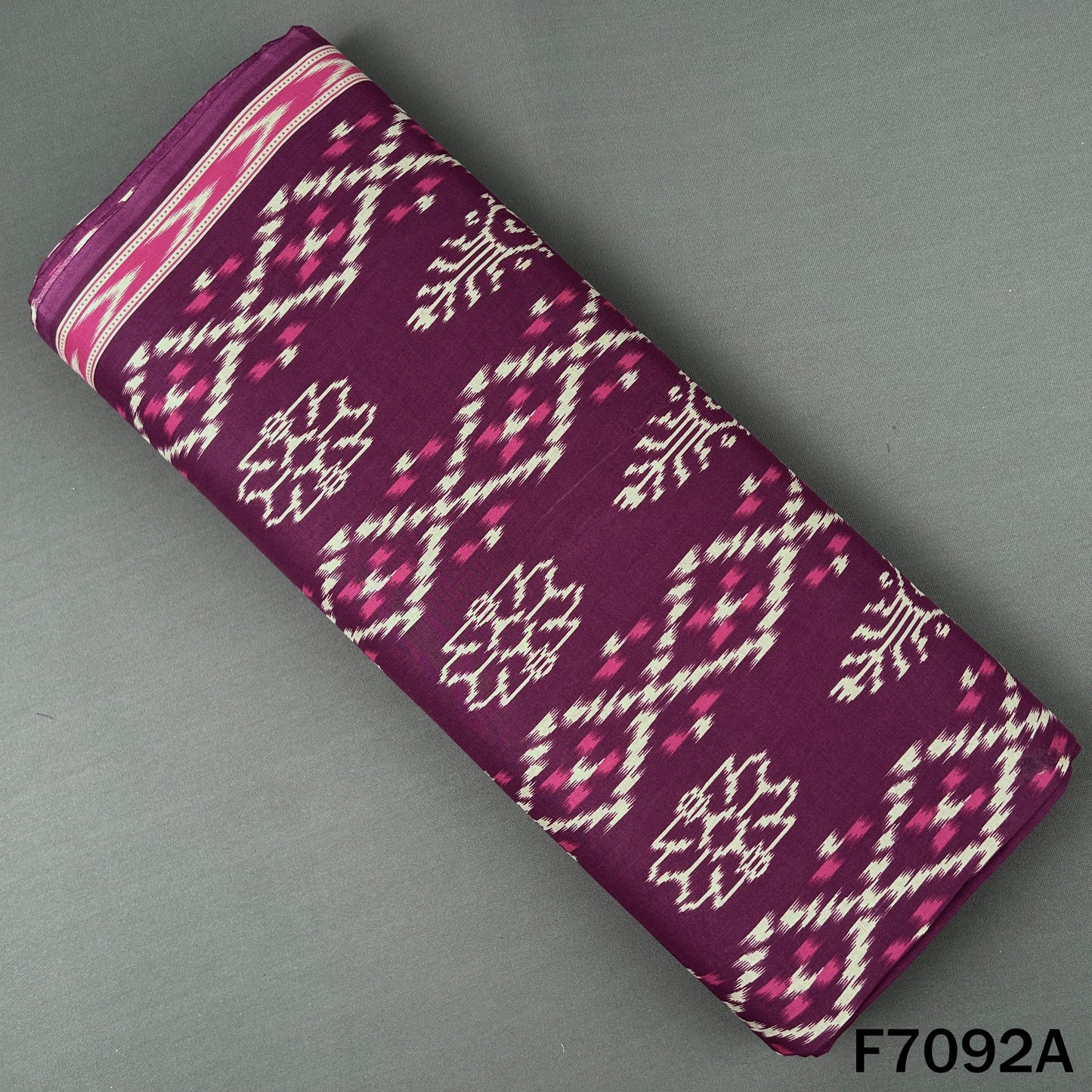 Printed Cambric Cotton Fabric - F7092