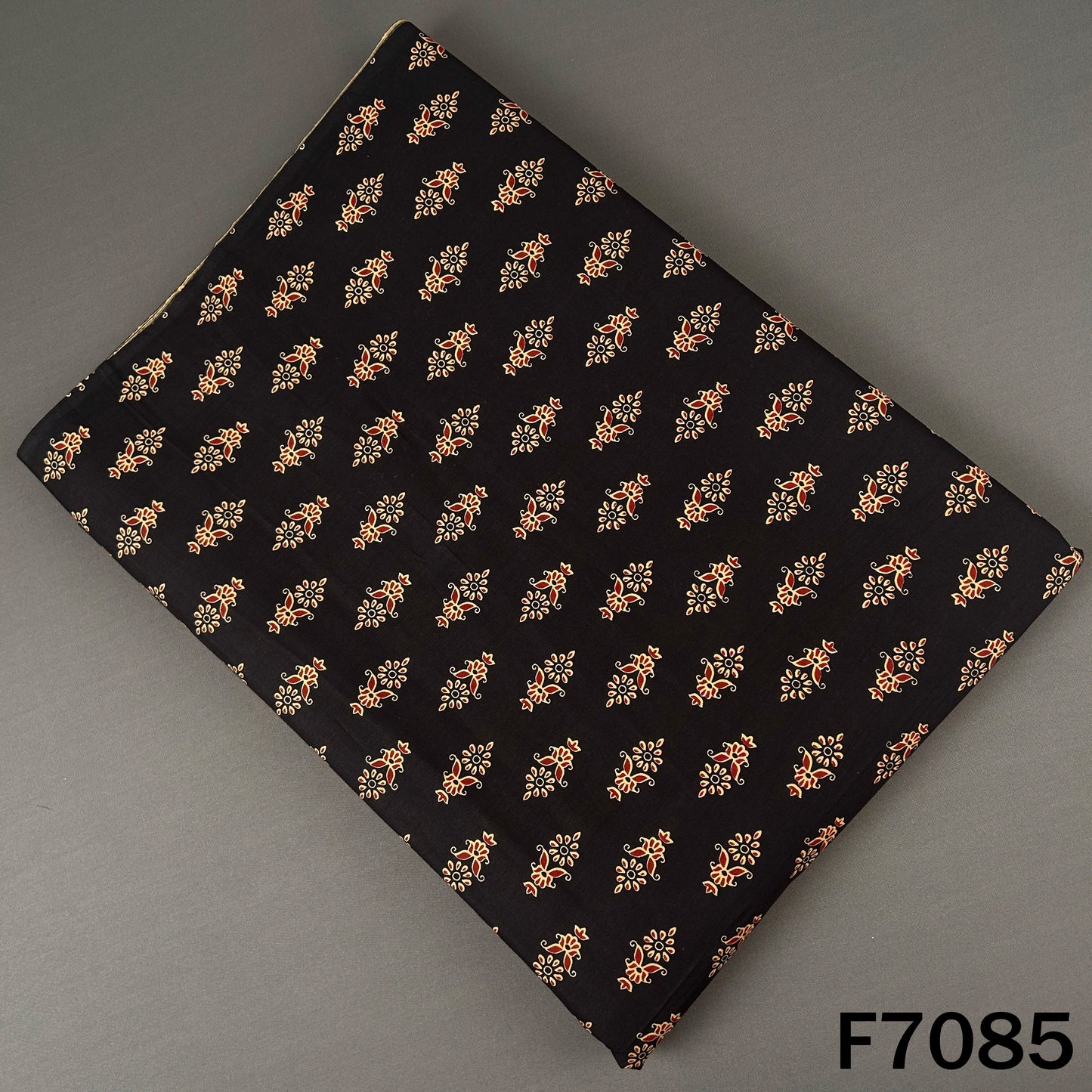 Printed Cotton Fabric - F7085