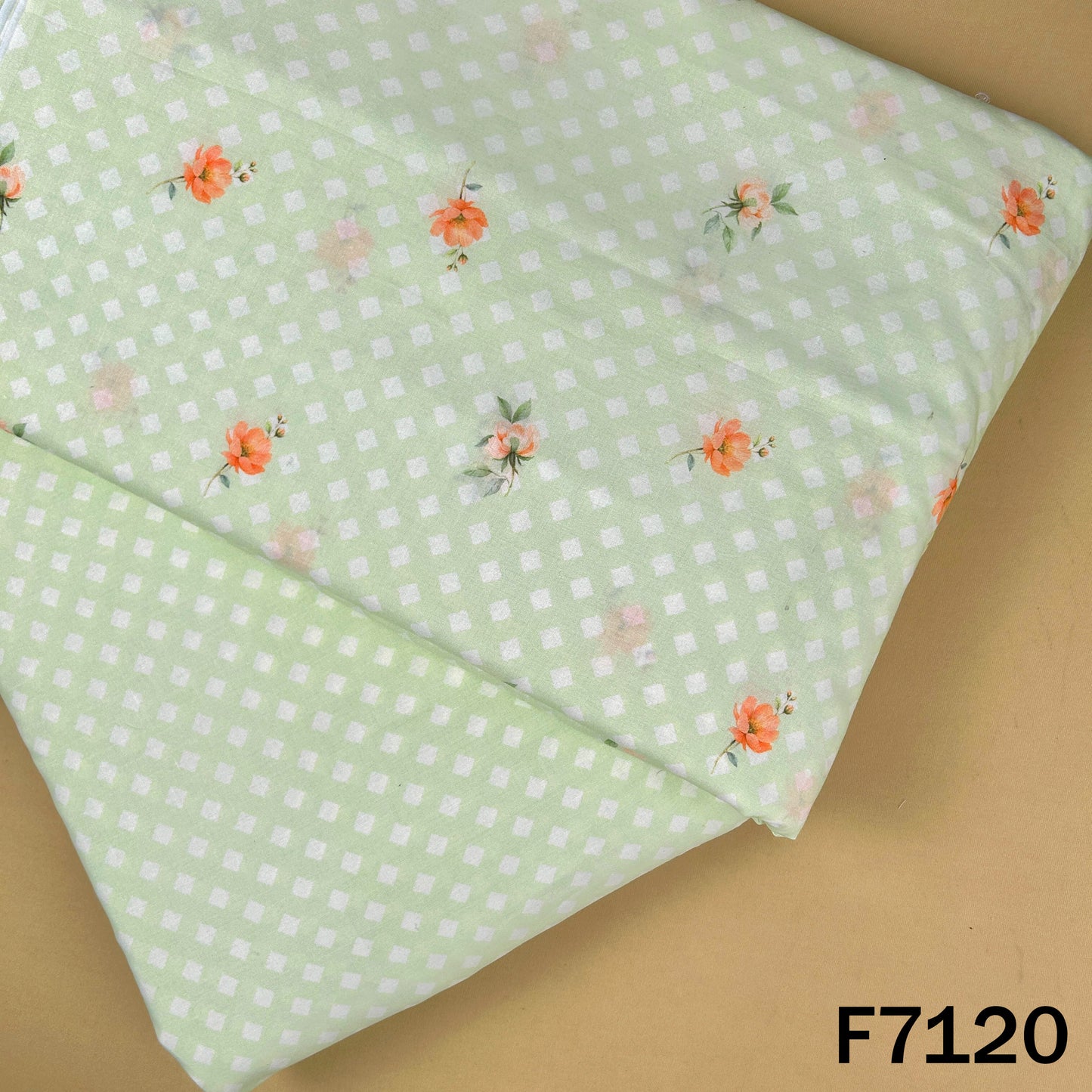 Printed Cambric Cotton Fabric - F7120