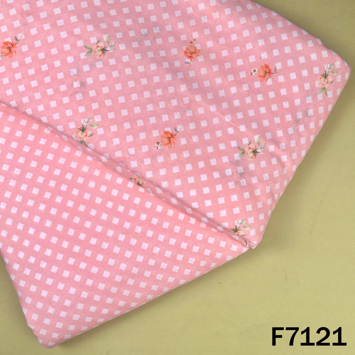 Printed Cambric Cotton Fabric - F7121