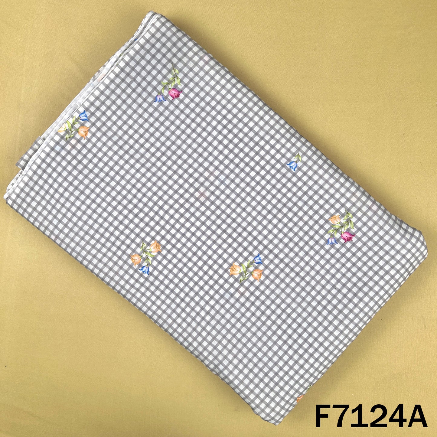 Check Print Cambric Cotton Fabric - F7124