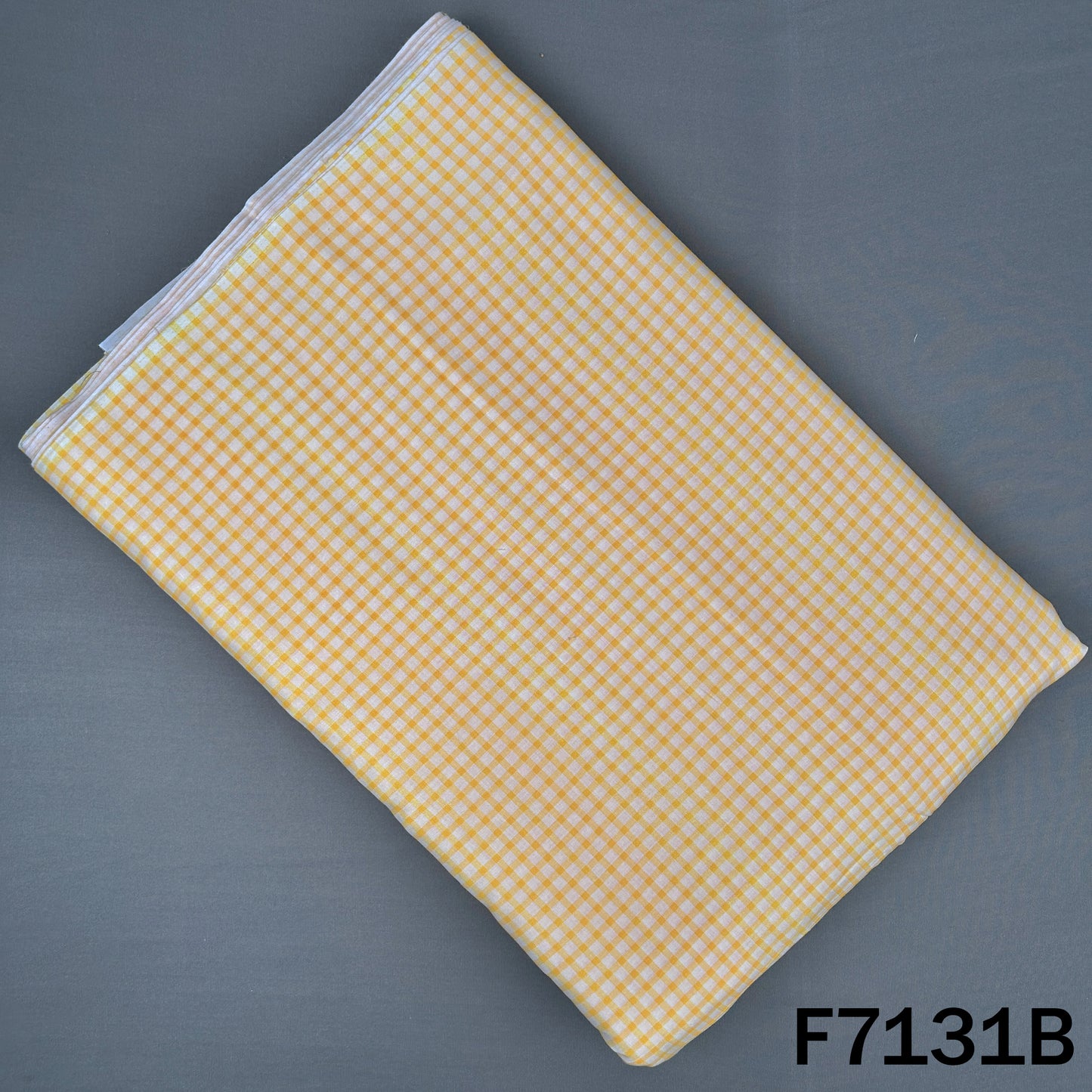 Check Print Cambric Cotton Fabric - F7131