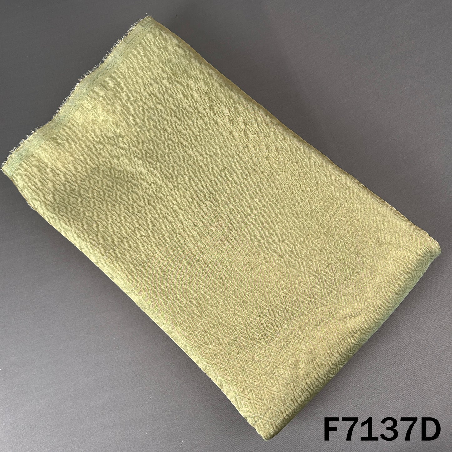 Self Work Tissue Fabric - F7137