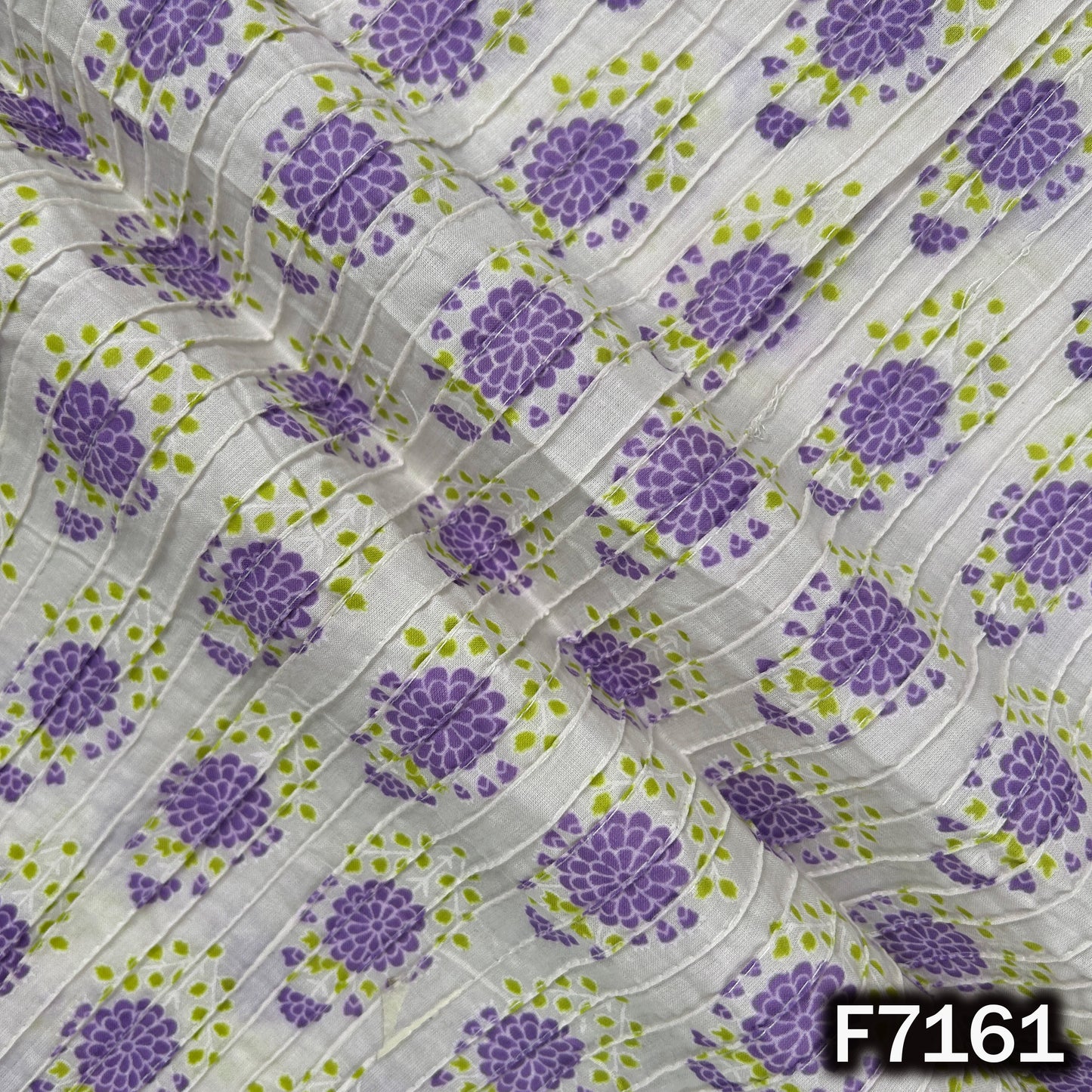 Printed Pintex Cotton Fabric - F7161