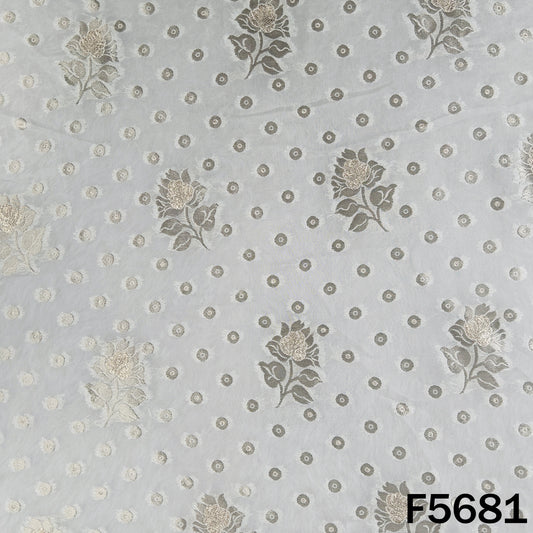 Dyeable Zari Work Georgette Fabric - F5681