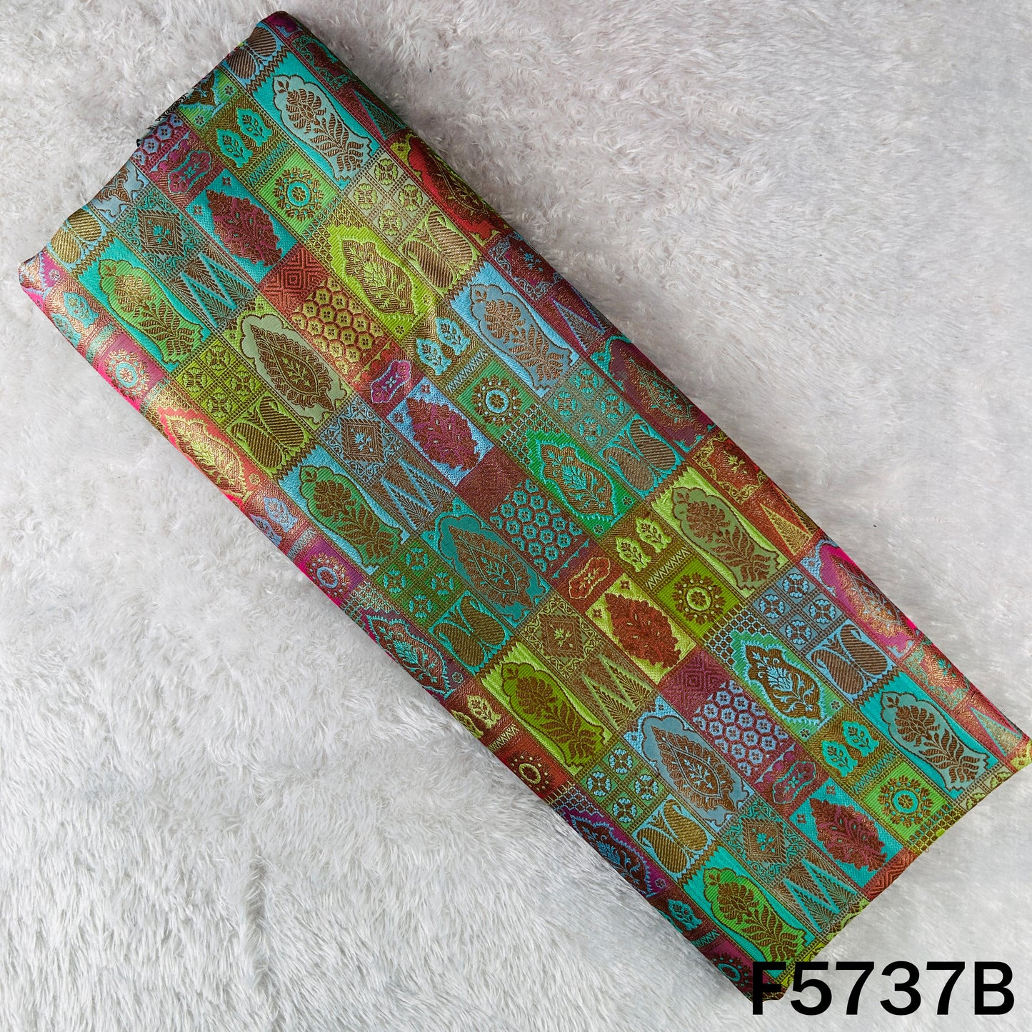 Banarasi Brocade Fabric - F5737